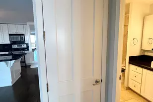 1960 N Lincoln Park W, Chicago, IL 60614 - Photo 15