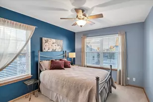 171 Shaftesbury St, Carol Stream, IL 60188 - Photo 25