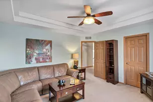 171 Shaftesbury St, Carol Stream, IL 60188 - Photo 23