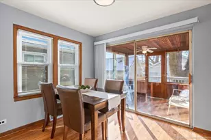 2517 W 107th St, Chicago, IL 60655 - Photo 11