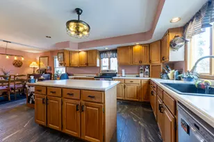 20 Ashley Ln, Champaign, IL 61820 - Photo 9