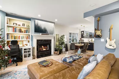 1431 N Bosworth Avenue #2, Chicago, IL 60642 - Photo 9