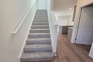 5919 Hawkweed Dr, Naperville, IL 60564 - Photo 5