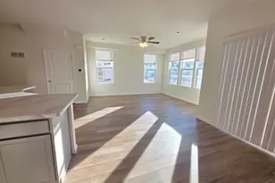 5919 Hawkweed Dr, Naperville, IL 60564 - Photo 15