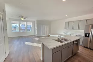 5919 Hawkweed Dr, Naperville, IL 60564 - Photo 9