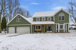 777 Debbie Ln, Sandwich, IL 60548 - Photo 1