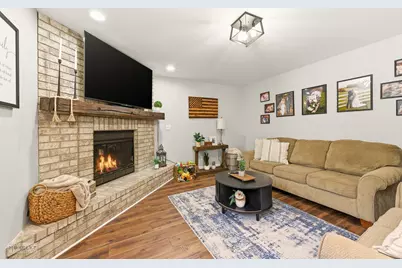 777 Debbie Lane, Sandwich, IL 60548 - Photo 17