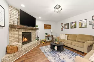 777 Debbie Ln, Sandwich, IL 60548 - Photo 17