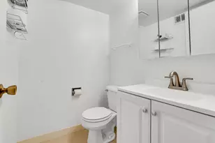 150 E Fountainview Ln, Lombard, IL 60148 - Photo 15