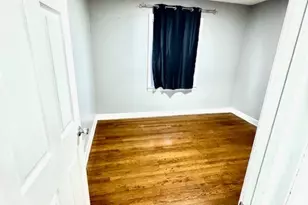 8851 S Parnell Ave, Chicago, IL 60620 - Photo 7