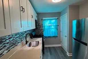 8851 S Parnell Ave, Chicago, IL 60620 - Photo 5