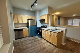 1725 E 67th St, Chicago, IL 60649 - Photo 5