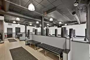 4725 N Western Ave, Chicago, IL 60625 - Photo 5