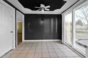 500 California Ave, Aurora, IL 60506 - Photo 9