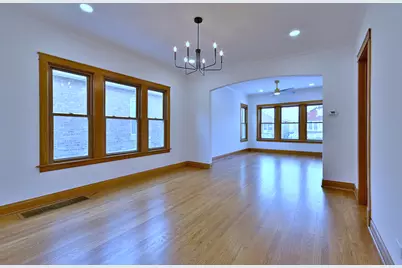 2429 Ridgeland Avenue, Berwyn, IL 60402 - Photo 5