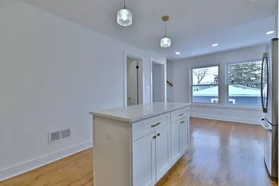 2429 Ridgeland Avenue, Berwyn, IL 60402 - Photo 13