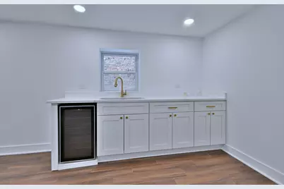 2429 Ridgeland Avenue, Berwyn, IL 60402 - Photo 31