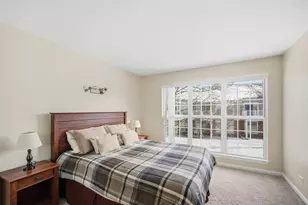 883 Sparta Ct, Vernon Hills, IL 60061 - Photo 15