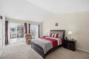 883 Sparta Ct, Vernon Hills, IL 60061 - Photo 19