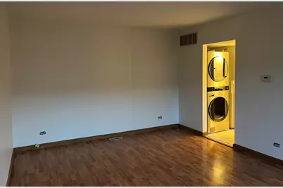 9 Tower Court #9, Downers Grove, IL 60516 - Photo 3