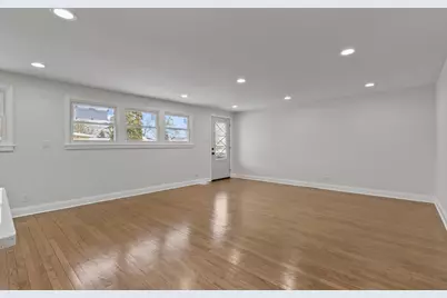 3735 169th Street, Country Club Hills, IL 60478 - Photo 3