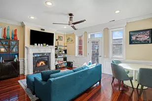 2222 W Belmont Ave, Chicago, IL 60618 - Photo 3