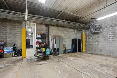 2222 W Belmont Avenue #401, Chicago, IL 60618 - Photo 25