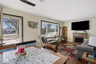 10816 Princess Ave, Chicago Ridge, IL 60415 - Photo 17