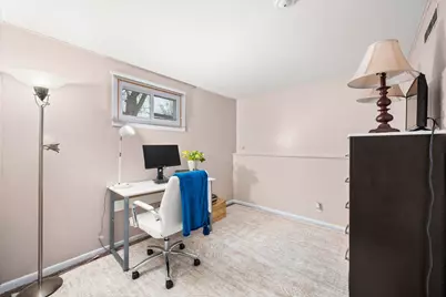 925 Haish Boulevard, Dekalb, IL 60115 - Photo 17