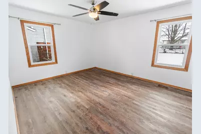 525 Glen Avenue, Romeoville, IL 60446 - Photo 7