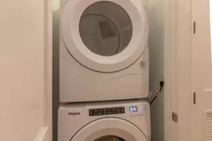 507 E 60th St, Chicago, IL 60637 - Photo 13