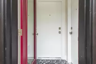 507 E 60th St, Chicago, IL 60637 - Photo 3