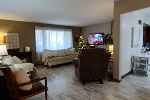 1221 Warren Ave, Belvidere, IL 61008 - Photo 19