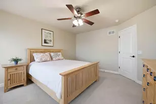 660 Avon Ct, Elburn, IL 60119 - Photo 37