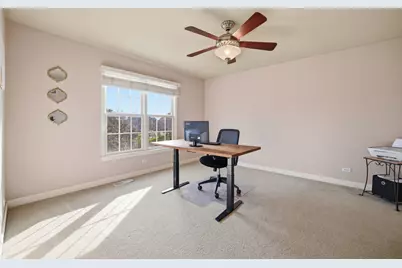 660 Avon Court, Elburn, IL 60119 - Photo 39