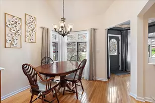 16815 Crystal Ct, Tinley Park, IL 60477 - Photo 11