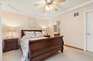 16815 Crystal Ct, Tinley Park, IL 60477 - Photo 13