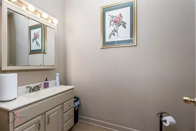 410 E Stevenson Road, Ottawa, IL 61350 - Photo 11