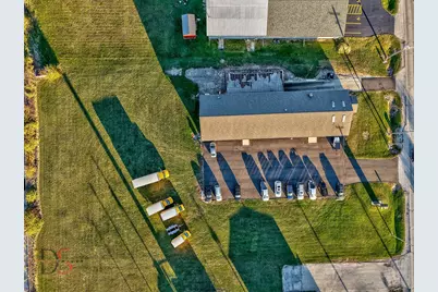 410 E Stevenson Road, Ottawa, IL 61350 - Photo 3