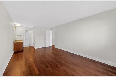 7861 Niles Center Road #201, Skokie, IL 60077 - Photo 17