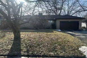 1124 W Hawkins St, Kankakee, IL 60901 - Photo 1