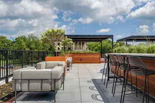 2020 N Lincoln Park W, Chicago, IL 60614 - Photo 21