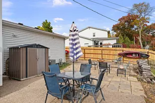 3417 21st St, Rock Island, IL 61201 - Photo 33