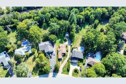 7N040 Eagle Terrace, Medinah, IL 60157 - Photo 5