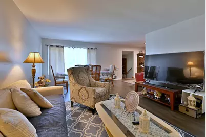 7N040 Eagle Terrace, Medinah, IL 60157 - Photo 15