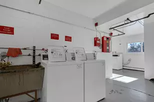 8856 N Northshore Dr, Des Plaines, IL 60016 - Photo 25