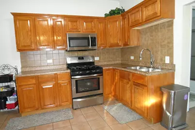 572 Fourth Avenue, Aurora, IL 60505 - Photo 5