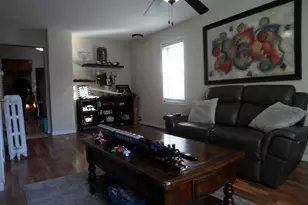 572 4th Ave, Aurora, IL 60505 - Photo 15