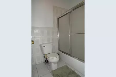 572 Fourth Avenue, Aurora, IL 60505 - Photo 17