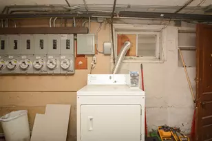 2968 N Ridgeway Ave, Chicago, IL 60618 - Photo 21